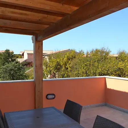 Mimose Apartment *
